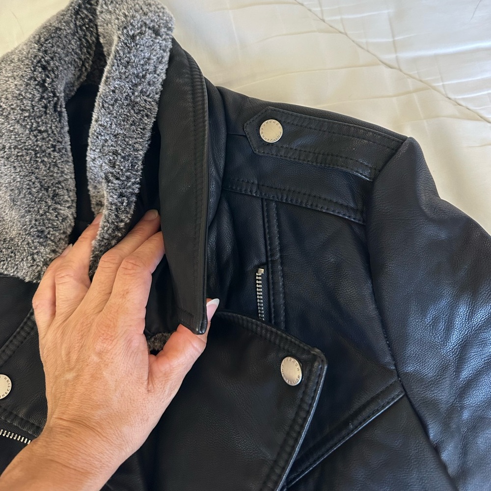 Never worn French Connection jacket - Picture 3 of 6